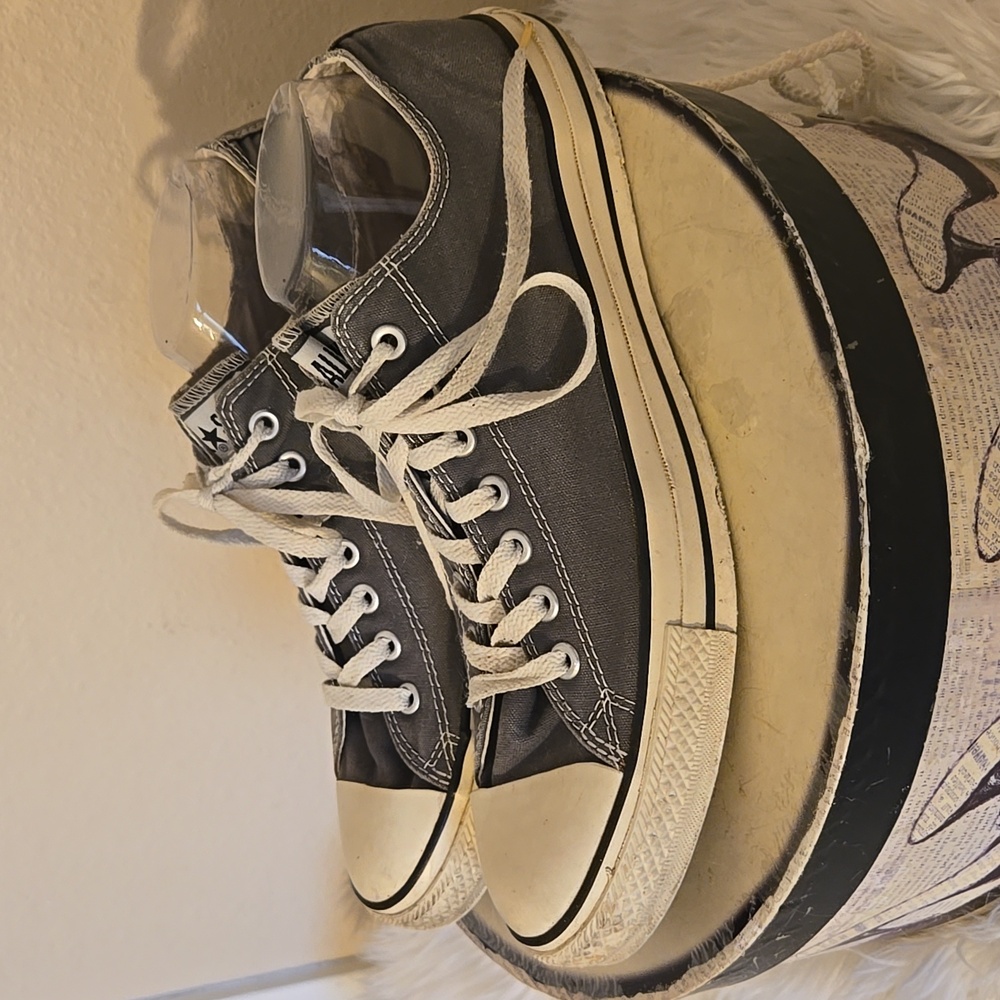 Mens Grey Converse Sneakers